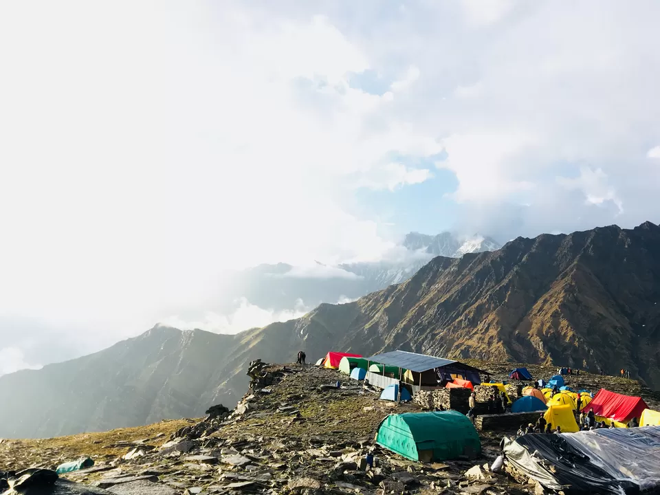 Photo of Bhagwa Basa, Roopkund Trail, Uttarakhand, India by Sreya Mantena
