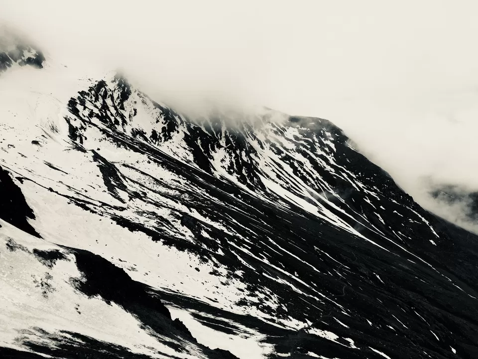 Photo of Roopkund Trail, Uttarakhand, India by Sreya Mantena