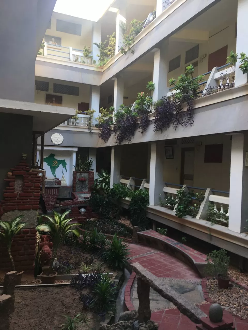 Photo of New Guest House Sri Aurobindo Ashram, Romain Rolland Street, White Town, Puducherry, India by Sreya Mantena