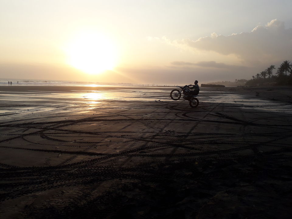 Photo of Balian Beach, Lalanglinggah, Tabanan Regency, Bali, Indonesia by Richa Devi
