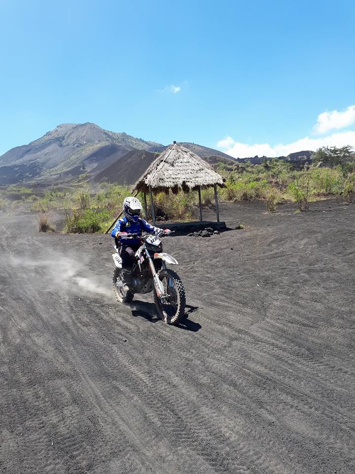 Photo of Dirtbiking And Exploring the Volcanic Beauty of Mount Batur 2/4 by Richa Devi