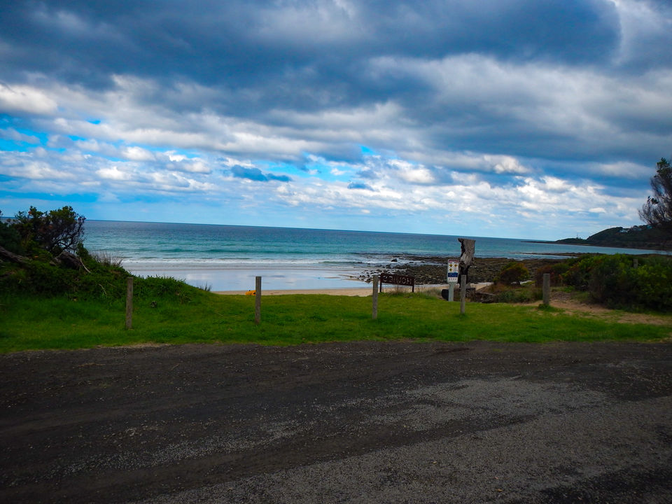 Photo of Surf Towns, A Haunted Lighthouse And The Hidden Coves-A Laidback Roadtrip On The Great Ocean Road! 2/17 by Richa Devi