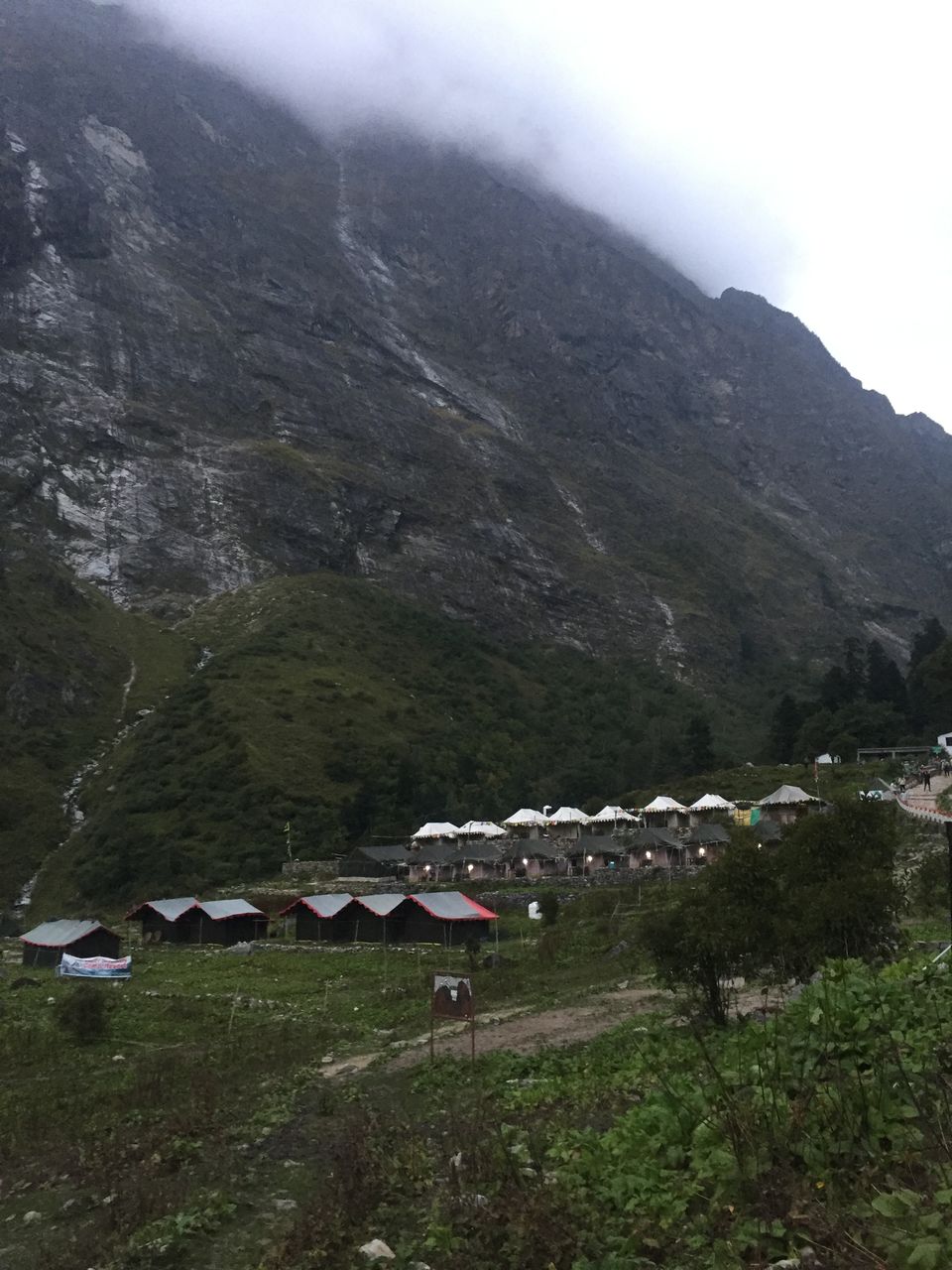 Photo of Ghangaria, Uttarakhand, India by Nancy