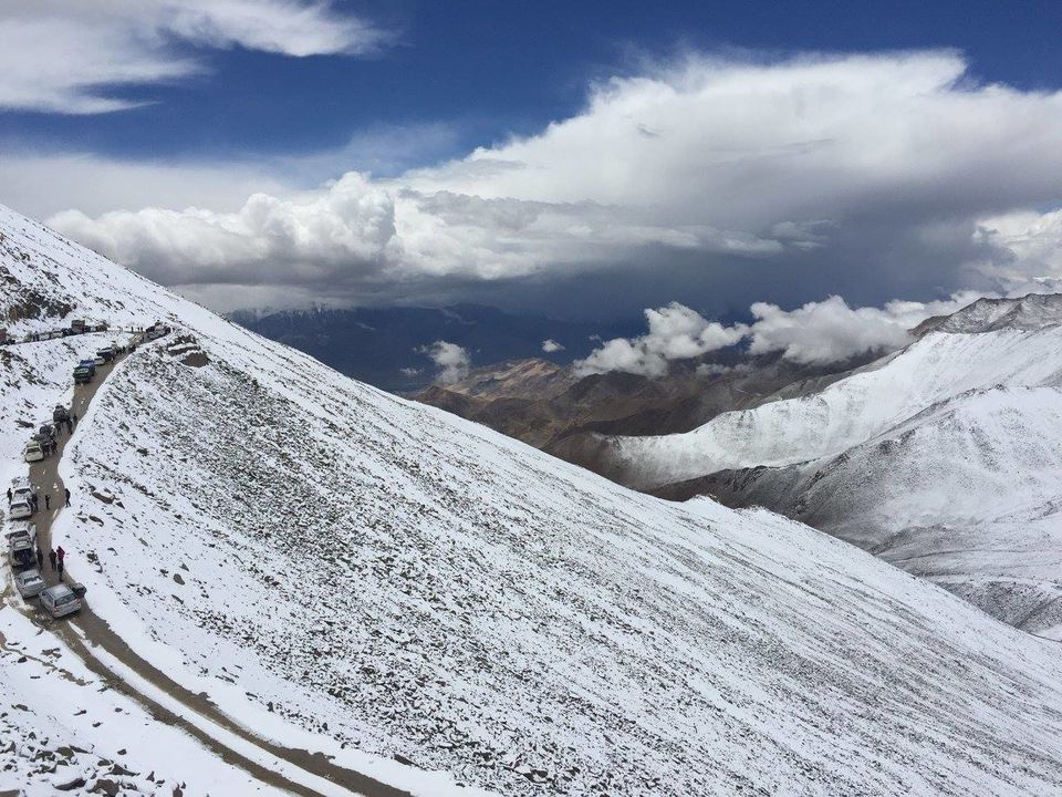Photo of Khardung La by Nancy