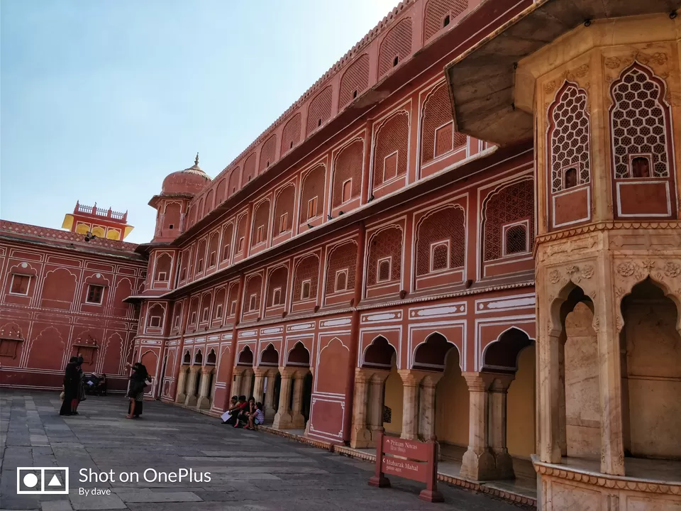 Photo of City Palace, Gangori Bazaar, J.D.A. Market, Kanwar Nagar, Jaipur, Rajasthan by Whereyougo_thereyouare