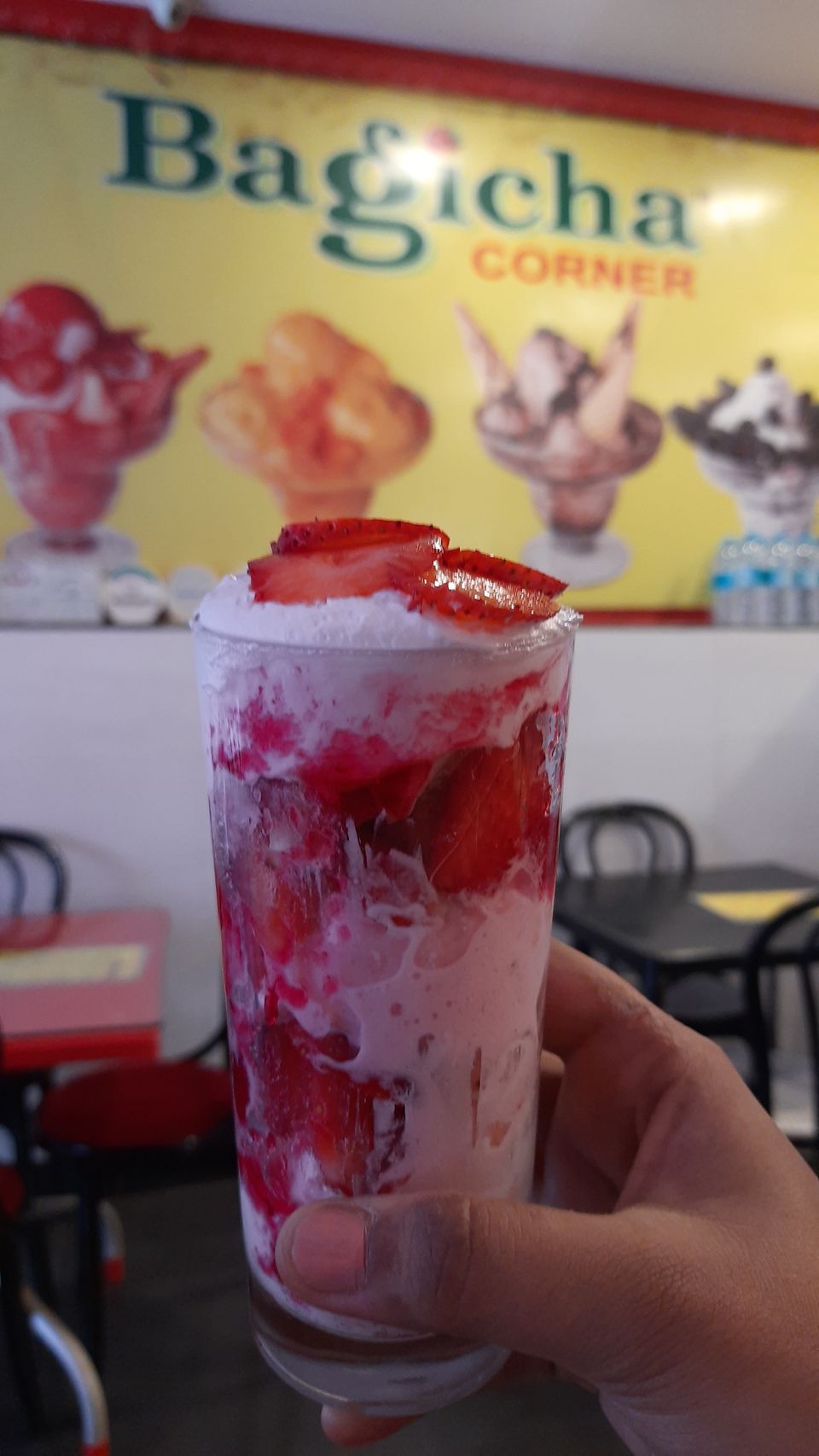 Photo of Mahabaleshwar and Panchgani- strawberries, mountains and so much more! by Ashutosh Patil