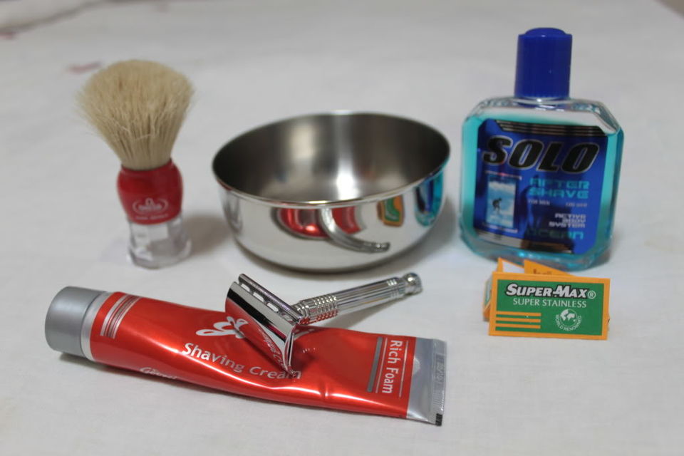 Photo of THE 8 STEPS TO PERFECT SHAVING, ACCORDING TO A DERMATOLOGIST 3/4 by Carl Pelletier