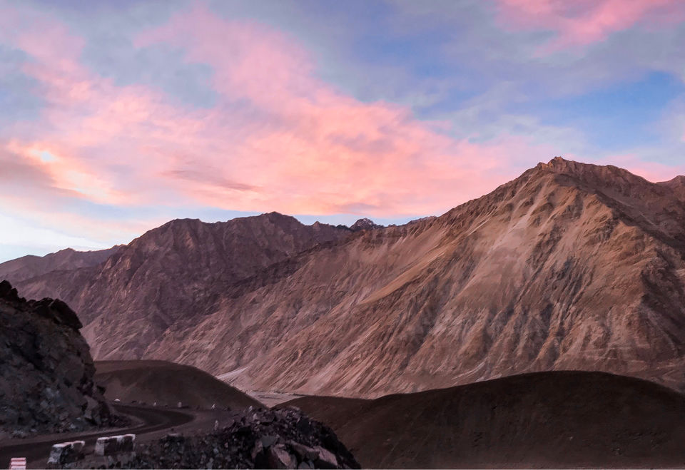 Photo of Hunder by Sunil J.Ambore