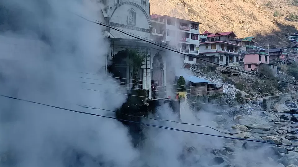 Photo of Manikaran Gurdwara, Gurudwara Path, Manikaran, Himachal Pradesh, India by Amit Yadav
