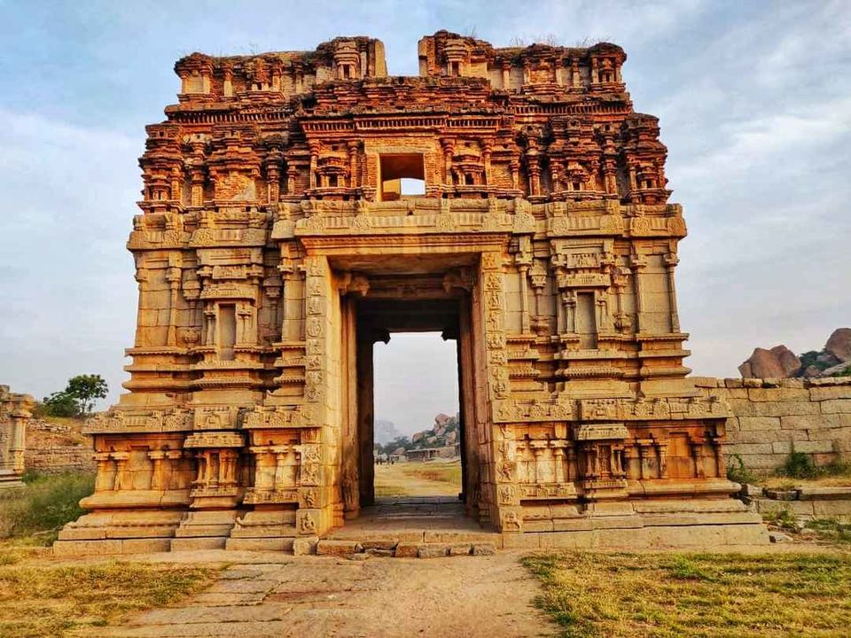 Photo of The perfect weekend trip to Hampi by Suchismita Choudhury