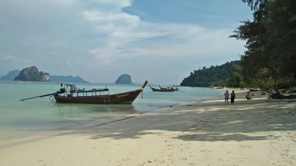 Photo of Ko Ngai Ko Lanta Yai Krabi Thailand by Nikhil Garge