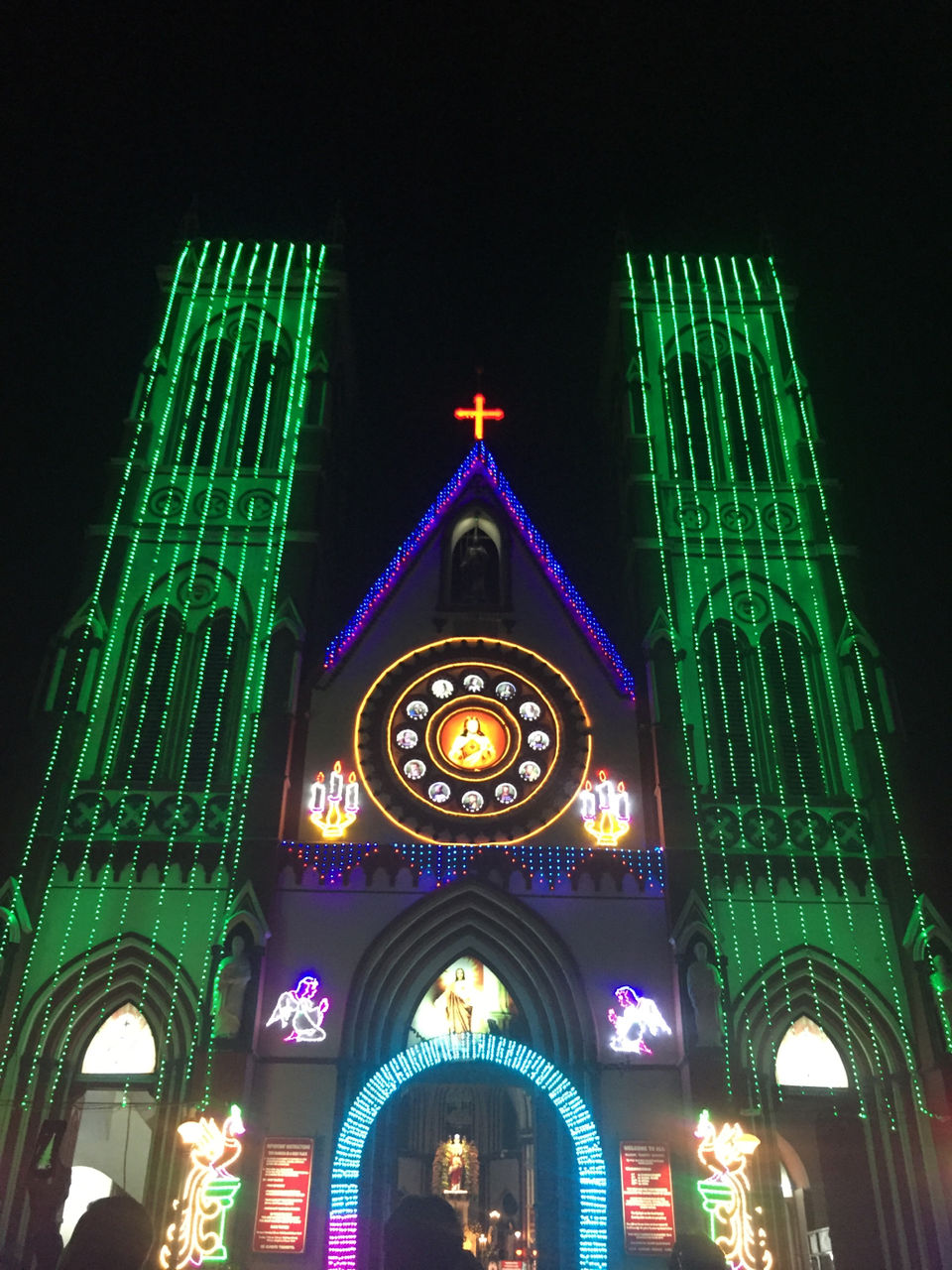 Photo of The Basilica Of The Sacred Heart of Jesus, MG Road Area, Puducherry, India by Jatin Gangwani