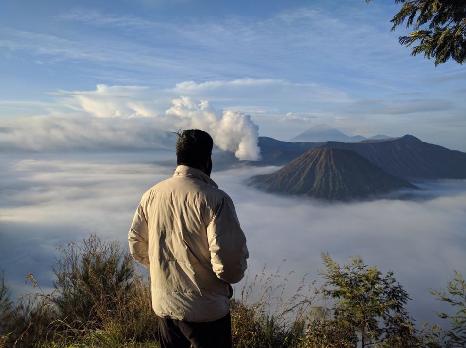 Photo of How is a remote job pushing me away from conventional dreams? - 50 by 50 4/5 by Mayur Sontakke