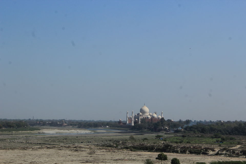Photo of Agra Fort – 11 Interesting Facts by Souparna Chakraborty