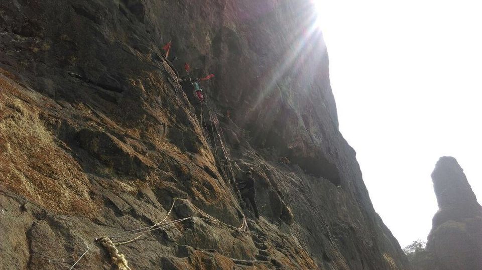 Photo of Trek Picks of Dhak Bhairii 15/78 by Dhaval Katakia