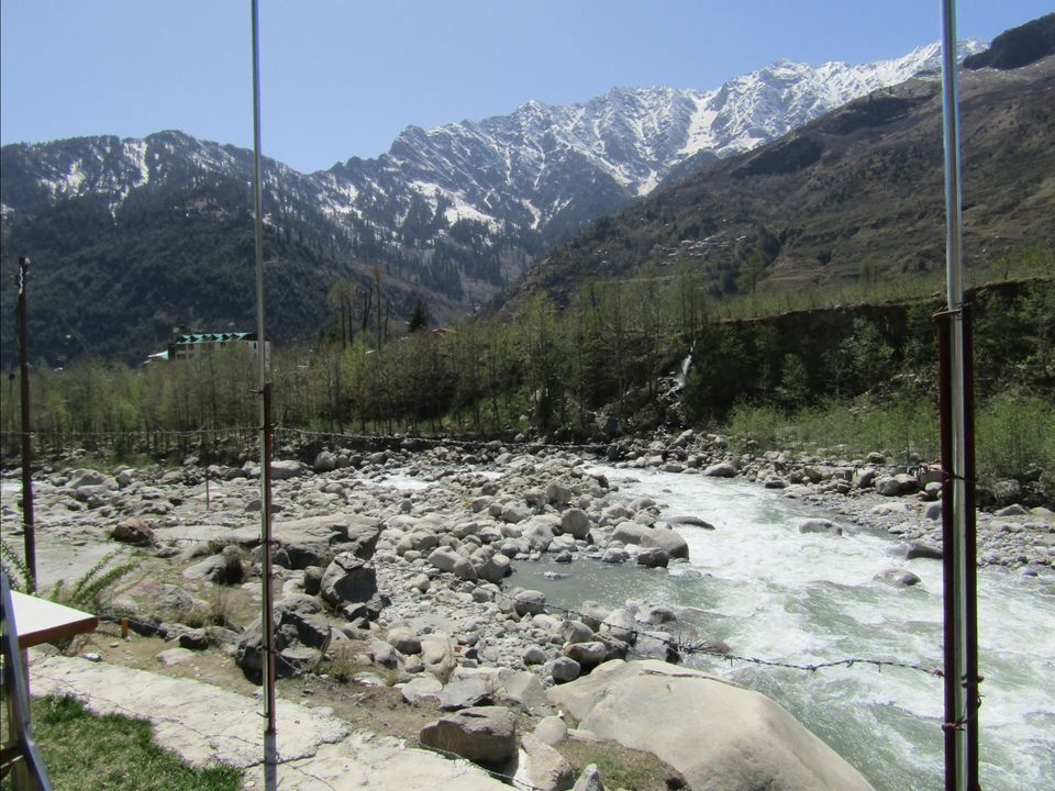 Photo of Burwa Road by Wan-doc-rer