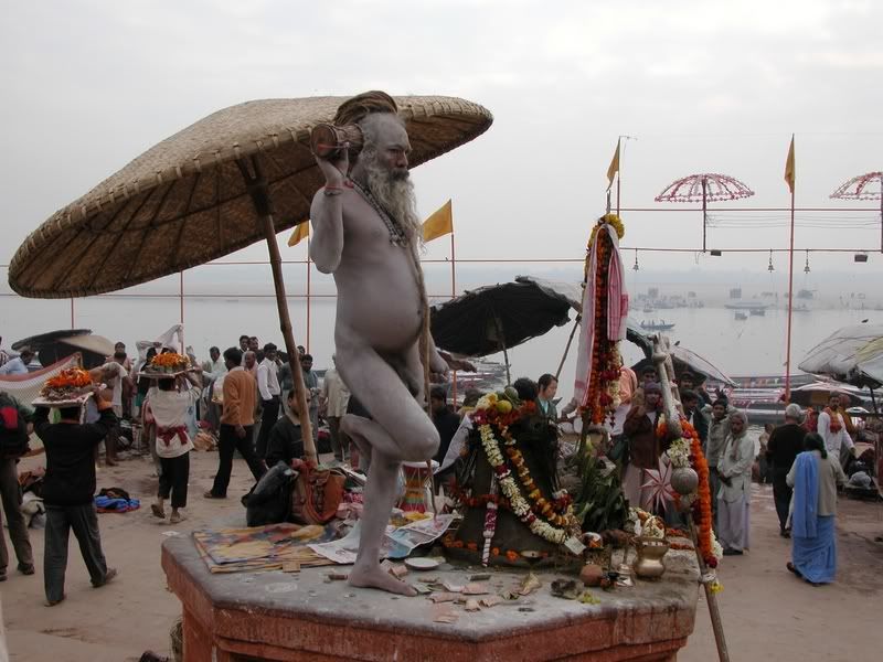 Photo of Manikarnika Ghat, Varanasi, Uttar Pradesh, India by Rahul