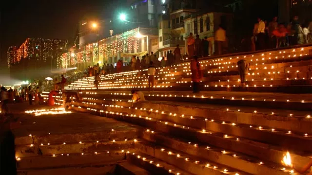 Photo of Kedar Ghat, Varanasi, Uttar Pradesh, India by Rahul