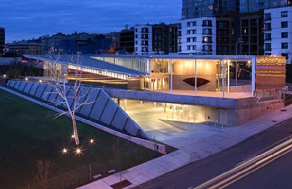 Photo of Olympic Sculpture Park, Western Avenue, Seattle, WA, United States by Rahul