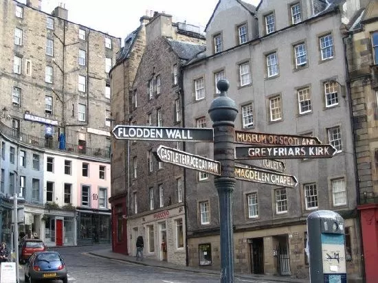 Photo of The Royal Mile, Edinburgh, United Kingdom by Rahul