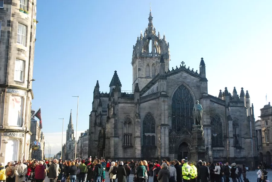 Photo of St Giles' Cathedral, High Street, Edinburgh, United Kingdom by Rahul