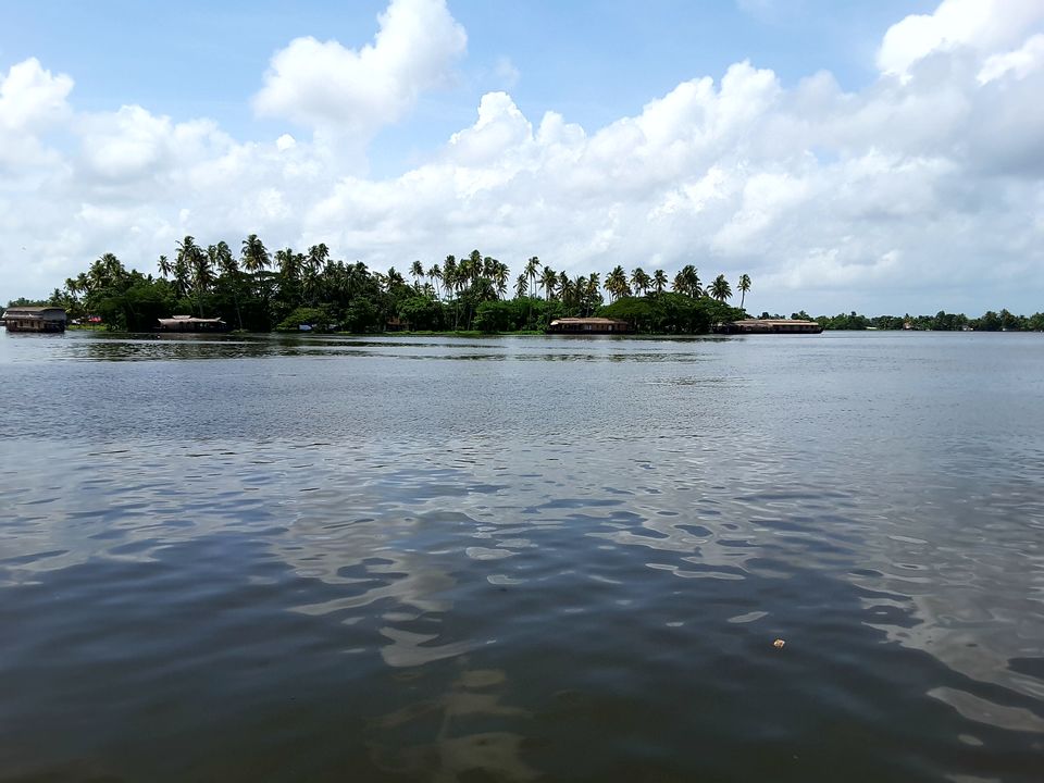 Photo of Should you take the Houseboat in Kerala? 3/11 by PriyaYorindren