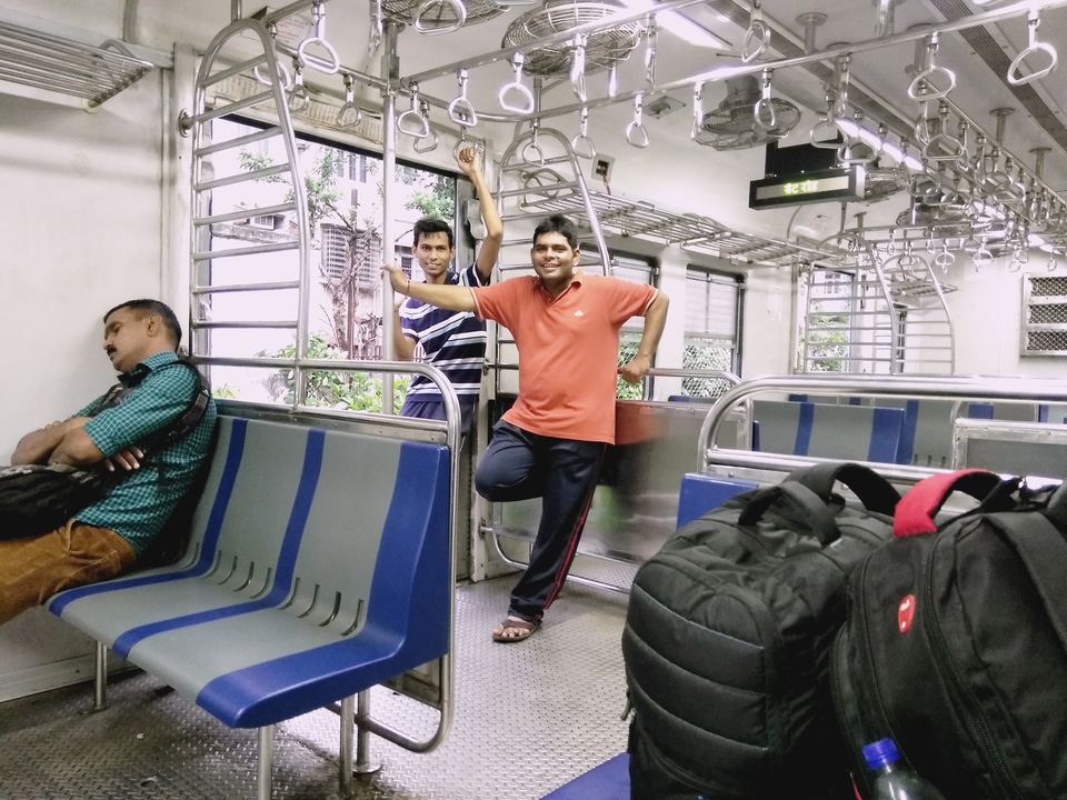 Photo of Churchgate, Mumbai, Maharashtra, India by gj1 rider