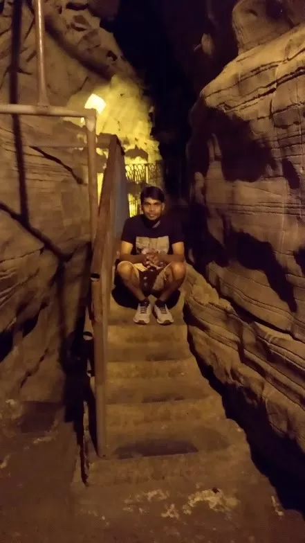 Photo of Belum Caves, Kurnool, Andhra Pradesh, India by Yugandher Yadav