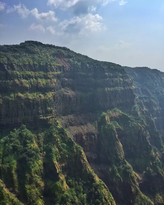 Photo of Vasota Bamnoli Ferry Line, Satara, Maharashtra, India by Vishal Bhanushali