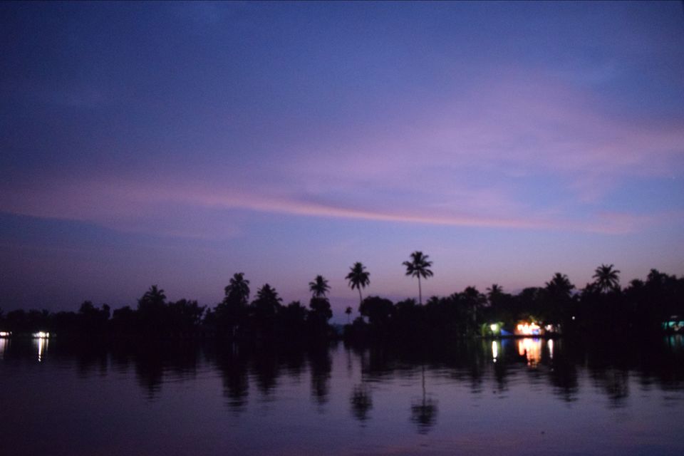 Photo of And From Darkness, there was Light:Why Dawns are so much Better than Sunsets to watch on a New Year by Bespectacled_adventurer@Nishtha Mishra