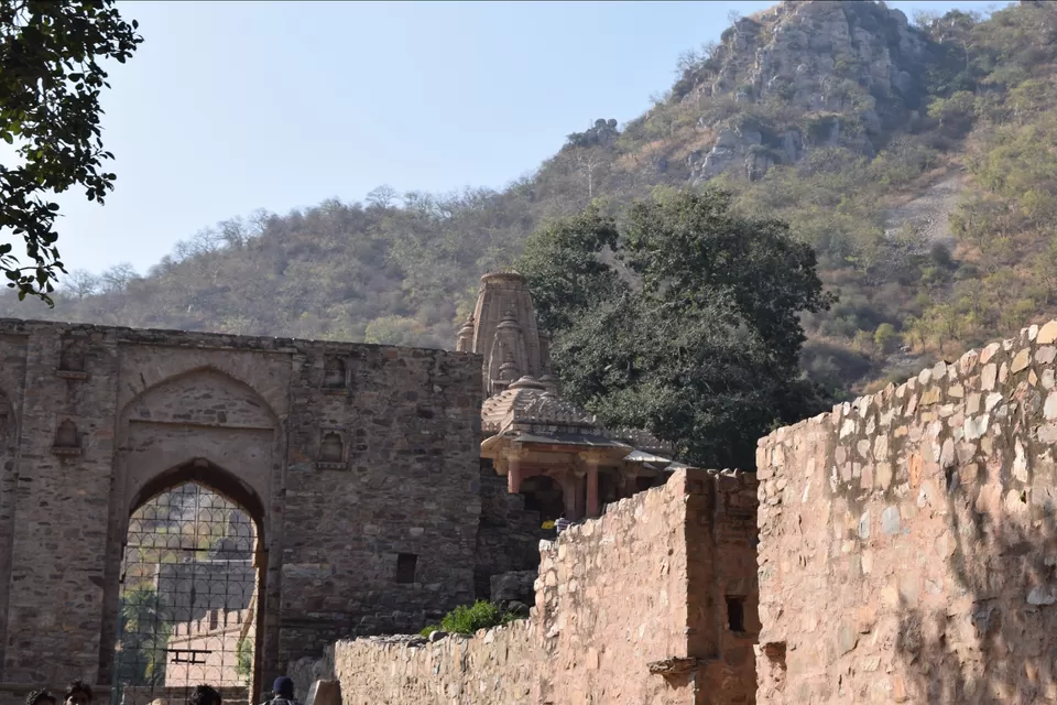 Photo of The Paradox in Temples Surrounding the Hauntingly Beautiful Bhangarh & the Gothic Tale of its curse by Bespectacled_adventurer@Nishtha Mishra