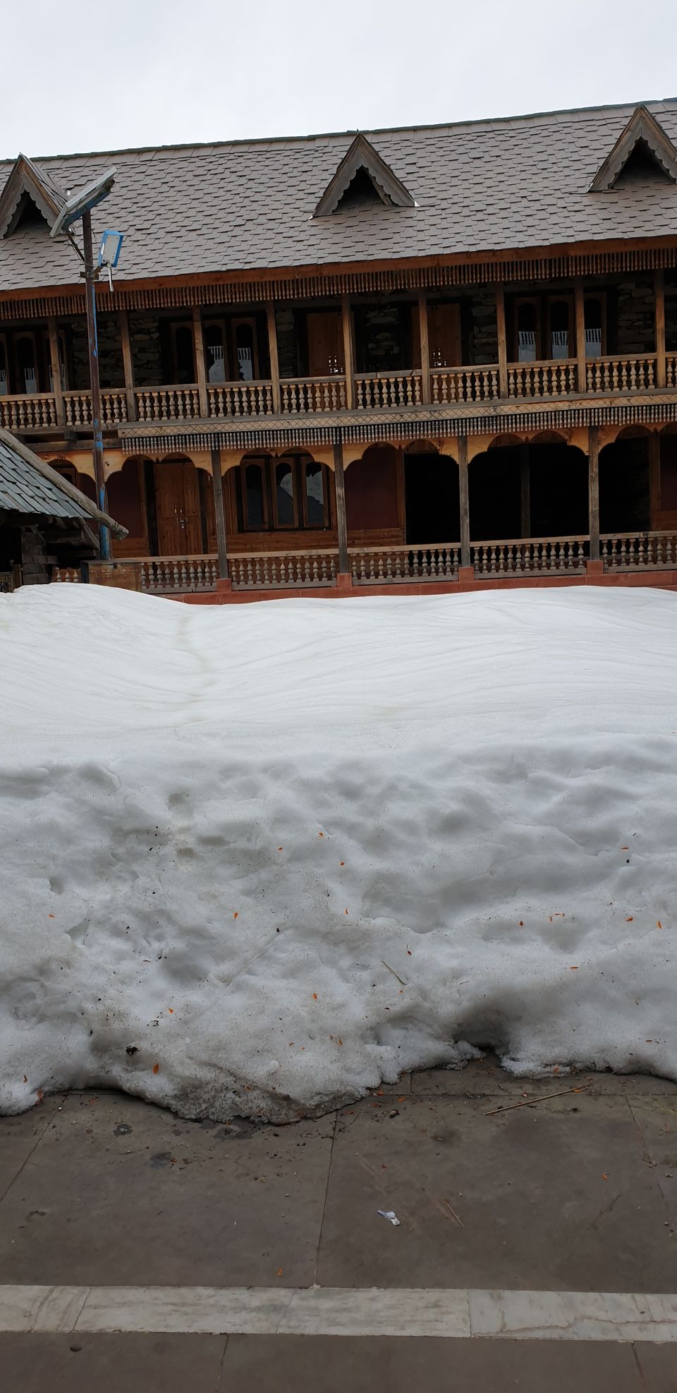 Photo of Winter trek to Mesmerizing Parashar Lake 6/15 by Naman Maheshwari
