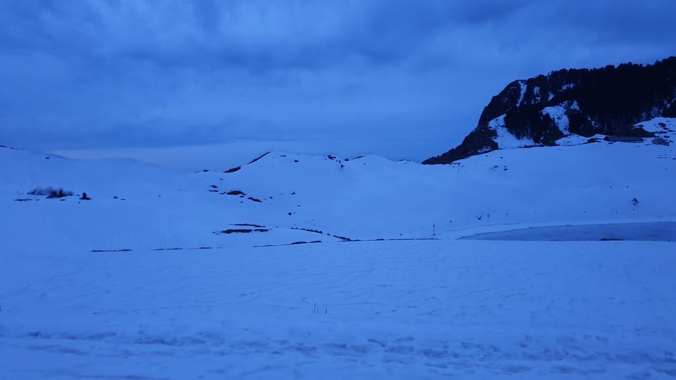 Photo of Winter trek to Mesmerizing Parashar Lake 11/15 by Naman Maheshwari