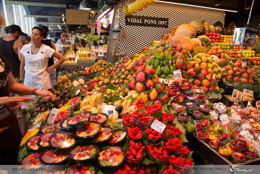 Photo of Barcelona – A Complete Travel Guide by Kanika Kalia