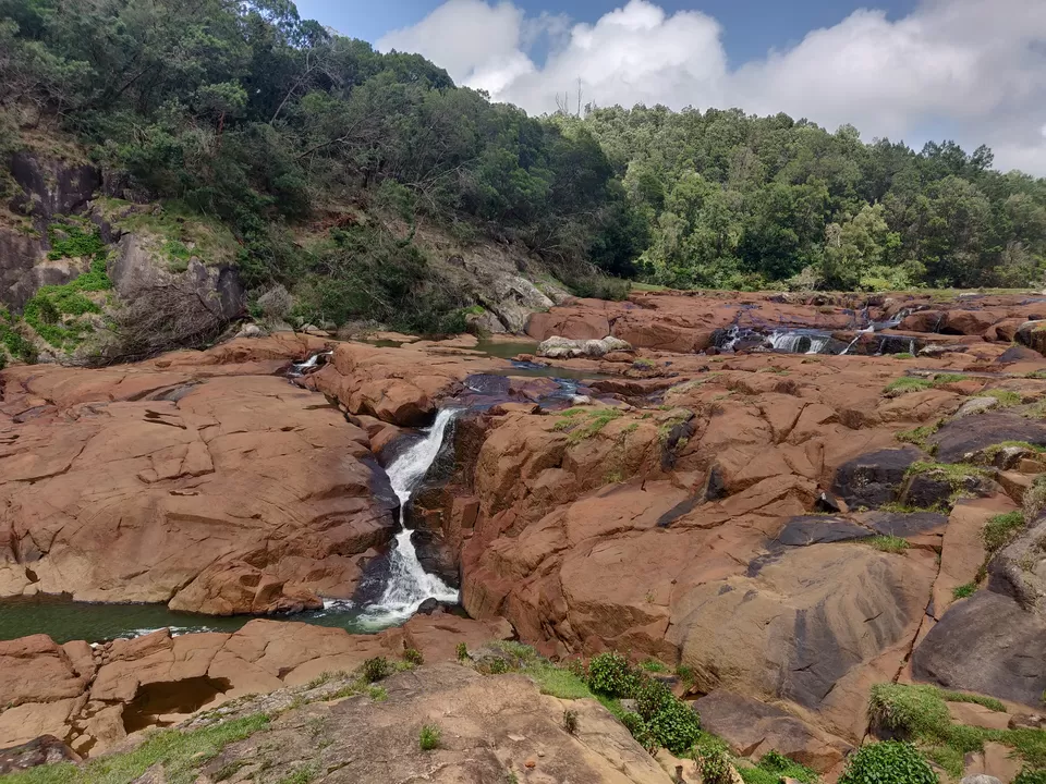Photo of Pykara WaterFalls, Pykara, Sholur, Tamil Nadu, India by nithinpn86