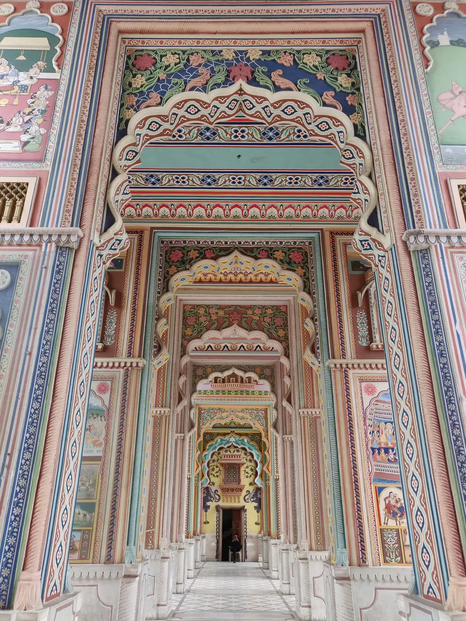 Photo of Patrika Gate, Jawahar Circle, Jaipur, Rajasthan, India by nithinpn86