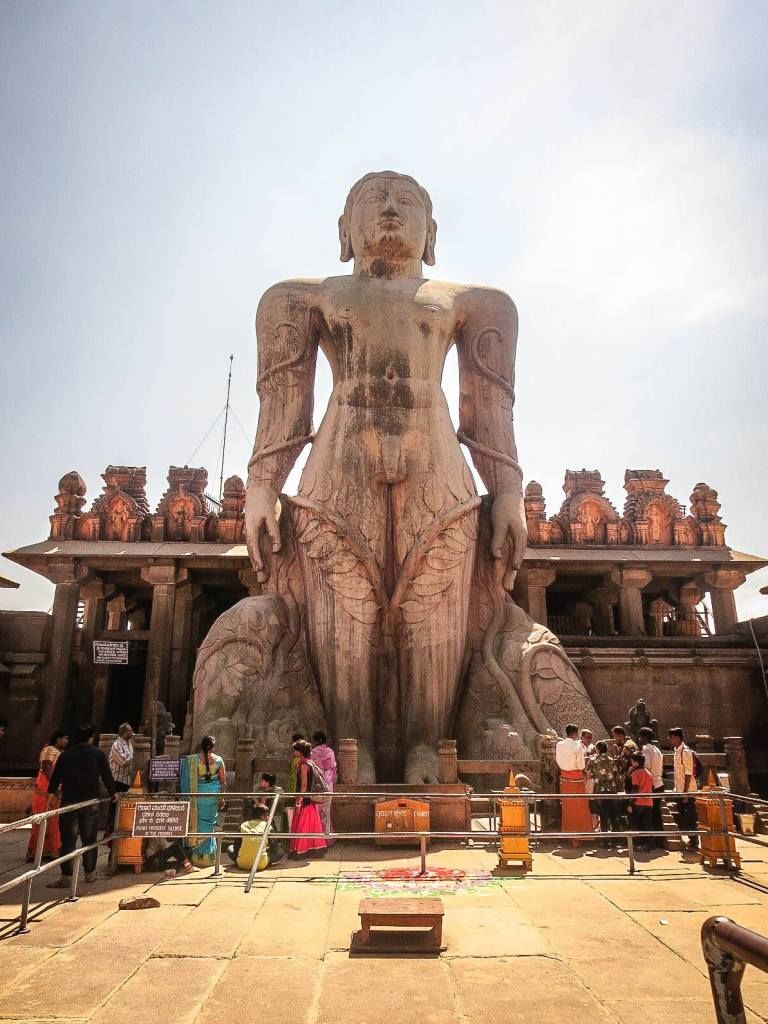 Photo of Bhagawan Bahubali Statue, Shravanabelagola, Karnataka, India by GlobalOutcast