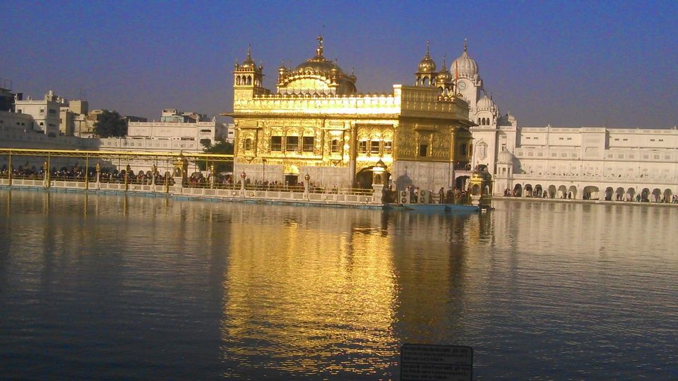 Photo of Harmandir Sahib, Golden Temple Road, Atta Mandi, Katra Ahluwalia, Amritsar, Punjab, India by Pooja Shah