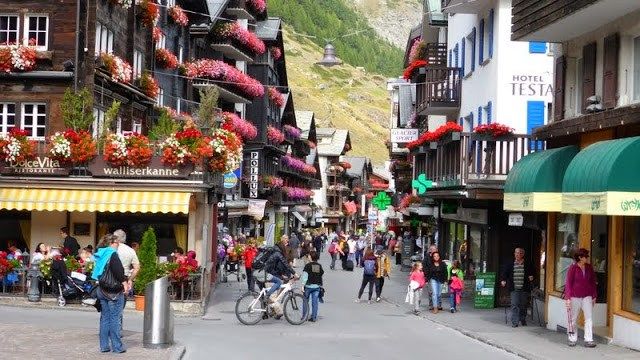 Photo of Zermatt: Best of the World Swiss Chalet 4/4 by Sania Gupta