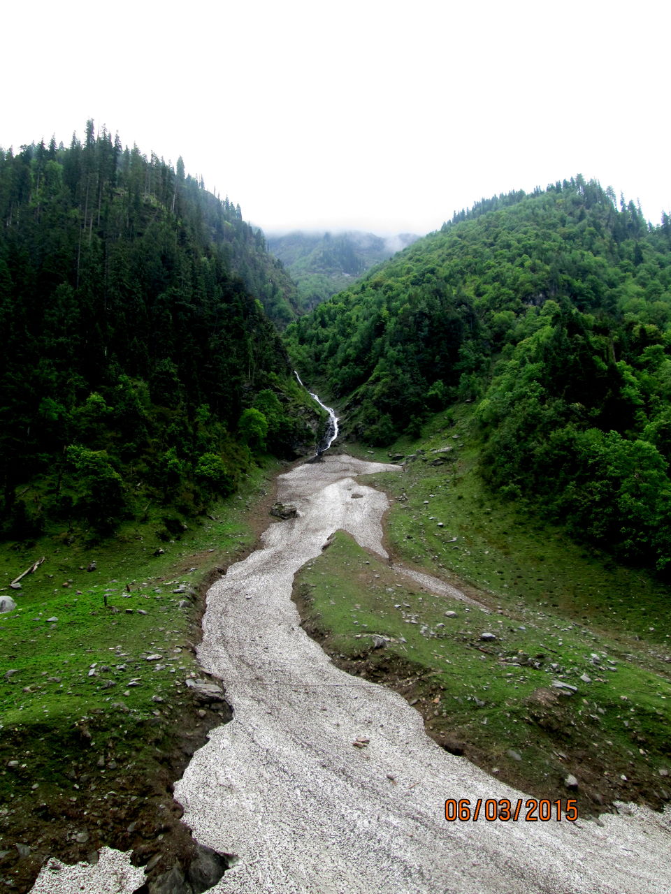 Photo of What trekking across Himalayas looks like! 6/10 by World of Wanderer