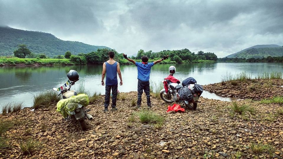 Photo of Two Insane Travelers all set to cover the Indian Coastline on two wheels from Gujarat to Orissa! 1/6 by World of Wanderer