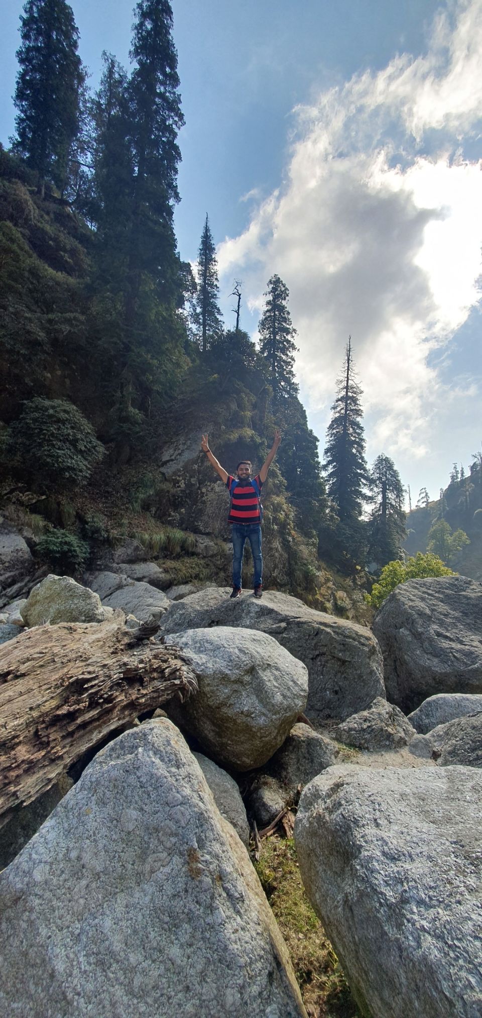 Photo of Kareri Lake Trek, Kareri Lake, Dharamshala, Himachal Pradesh, India by Priyanshu Singh