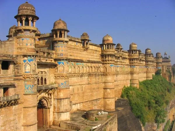 Photo of Gwalior Fort, Gwalior, Madhya Pradesh, India by Social Butterfly 