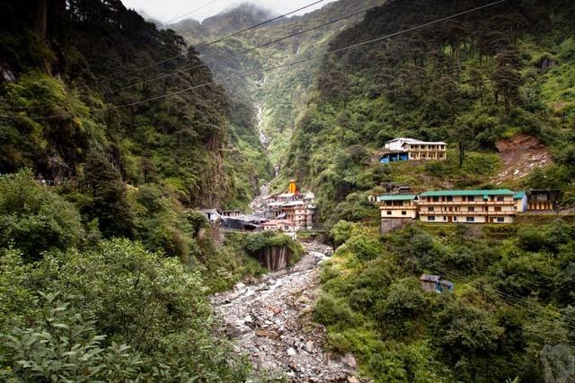 Saptarishi Kund trek: The Source of Yamuna Yamnotri - Tripoto