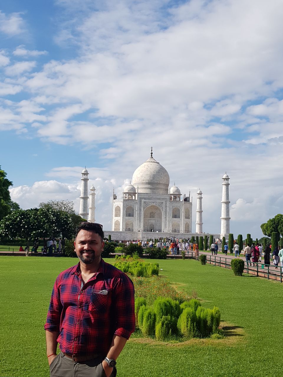 Photo of Taj Mahal by Sudhir Rai