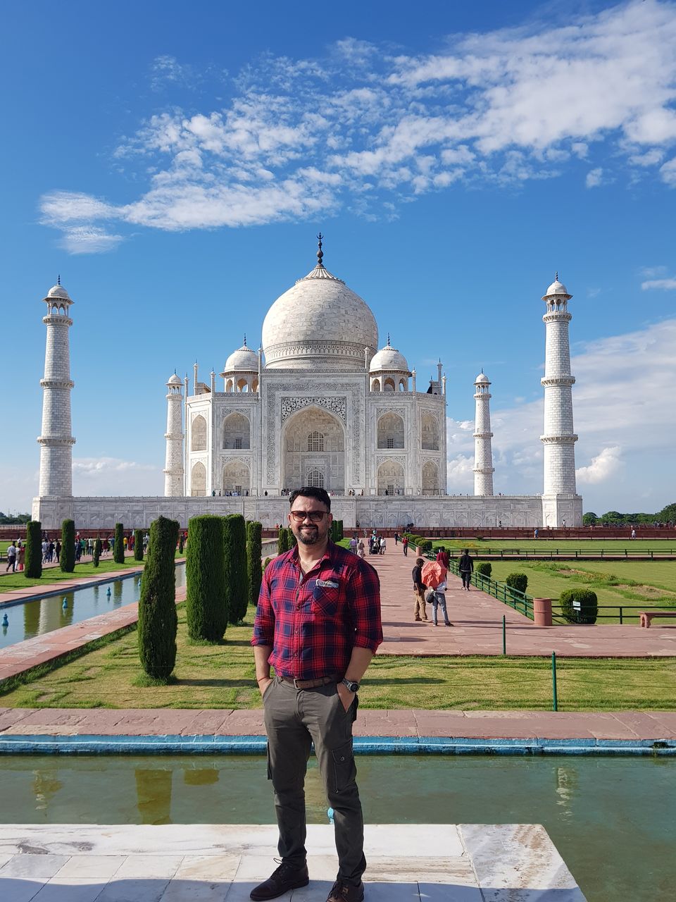 Photo of Taj Mahal by Sudhir Rai