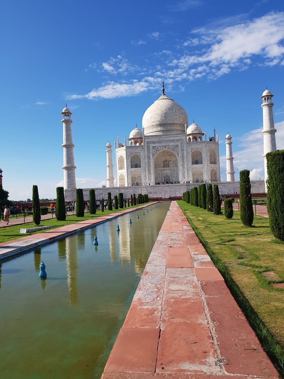 Photo of Taj Mahal by Sudhir Rai