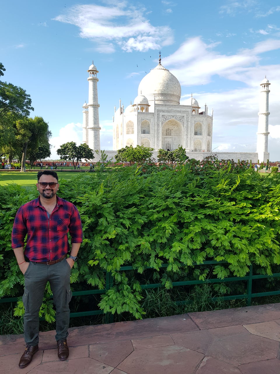 Photo of Taj Mahal by Sudhir Rai