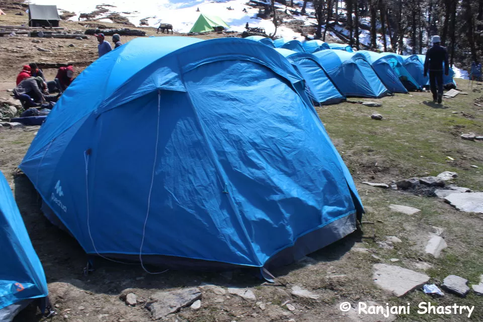 Photo of Kedarkantha Base Camp, Singtur Range, Uttarakhand, India by Ranjani Surashastry