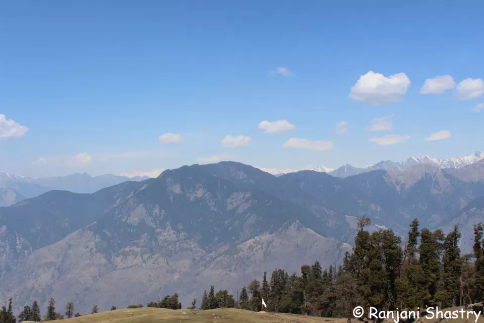 Photo of Kedarkantha Base Camp, Singtur Range, Uttarakhand, India by Ranjani Surashastry